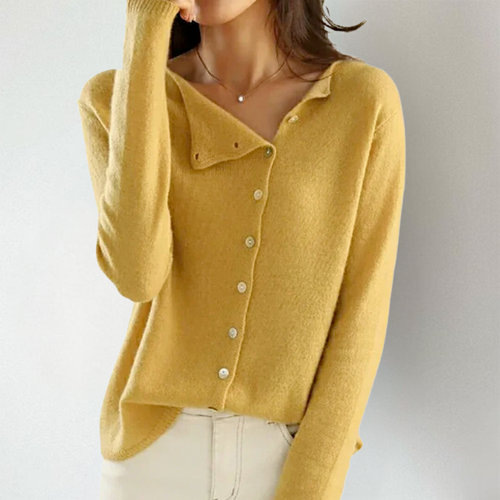 Maelis | Asymmetric Button Knit Top